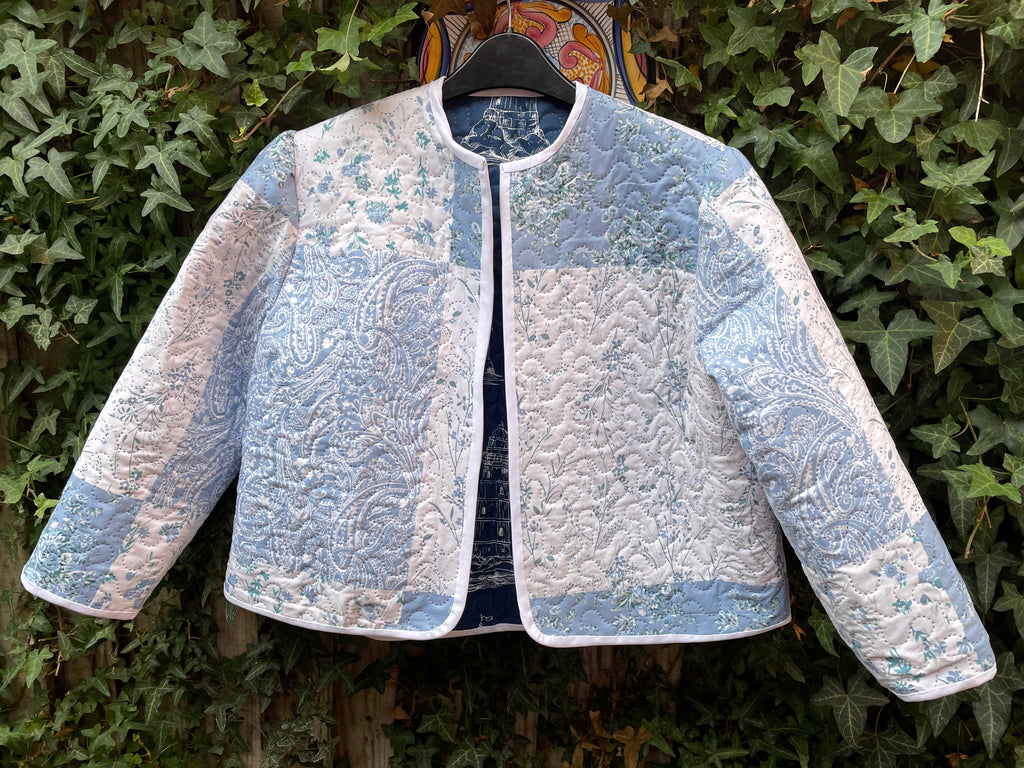 Reversible Beatrice quilted jacket floral one side blue patchwork on other size 18